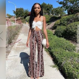 Windsor “Wonderlust beauty” Flared pants - Brown, Size small